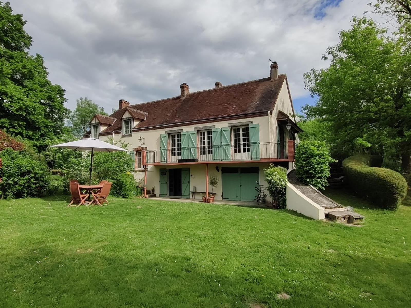 Chambres D'Hotes / B&B Chez Mon Reve Eguzon-Chantome ภายนอก รูปภาพ